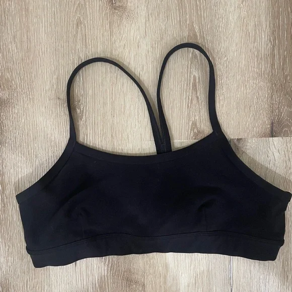 ALO Yoga Black Sports Bra - Picture 3 of 6